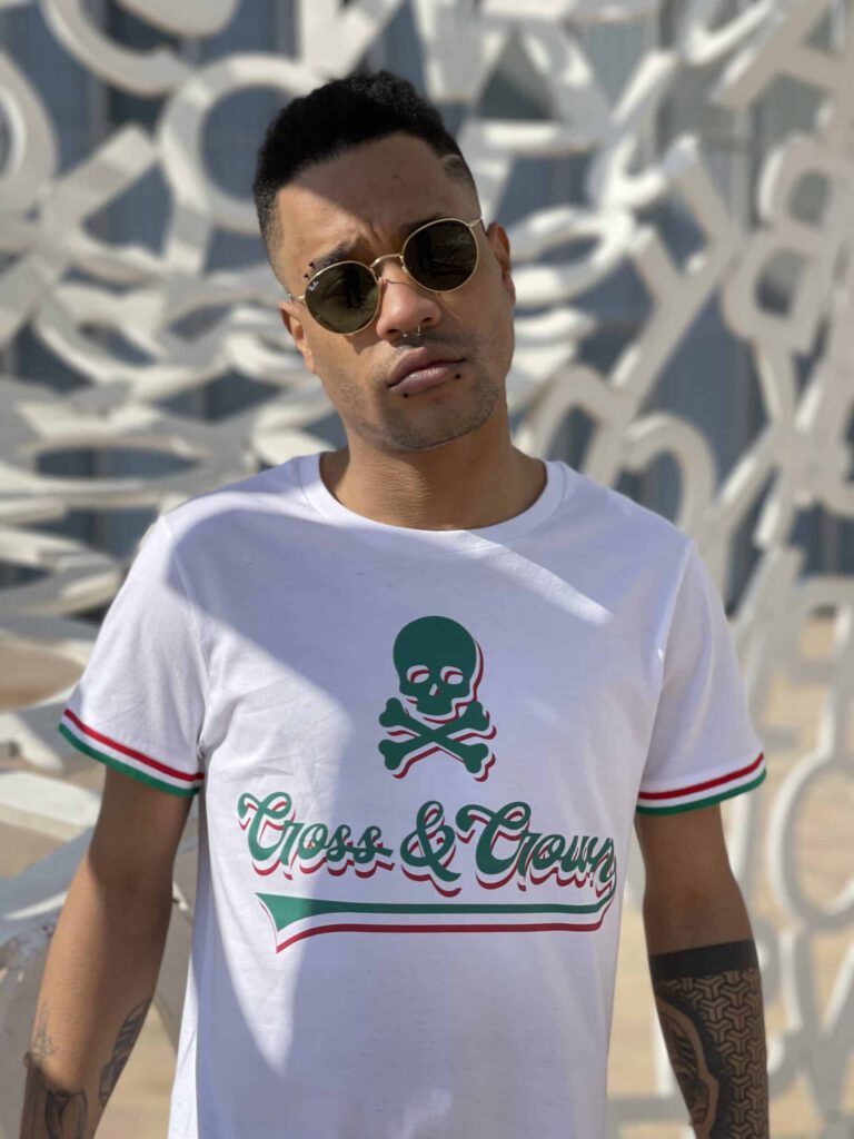 Camiseta escudo verde